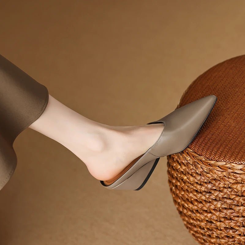 Mule en Cuir pour Femme Élégante "La Stellar"