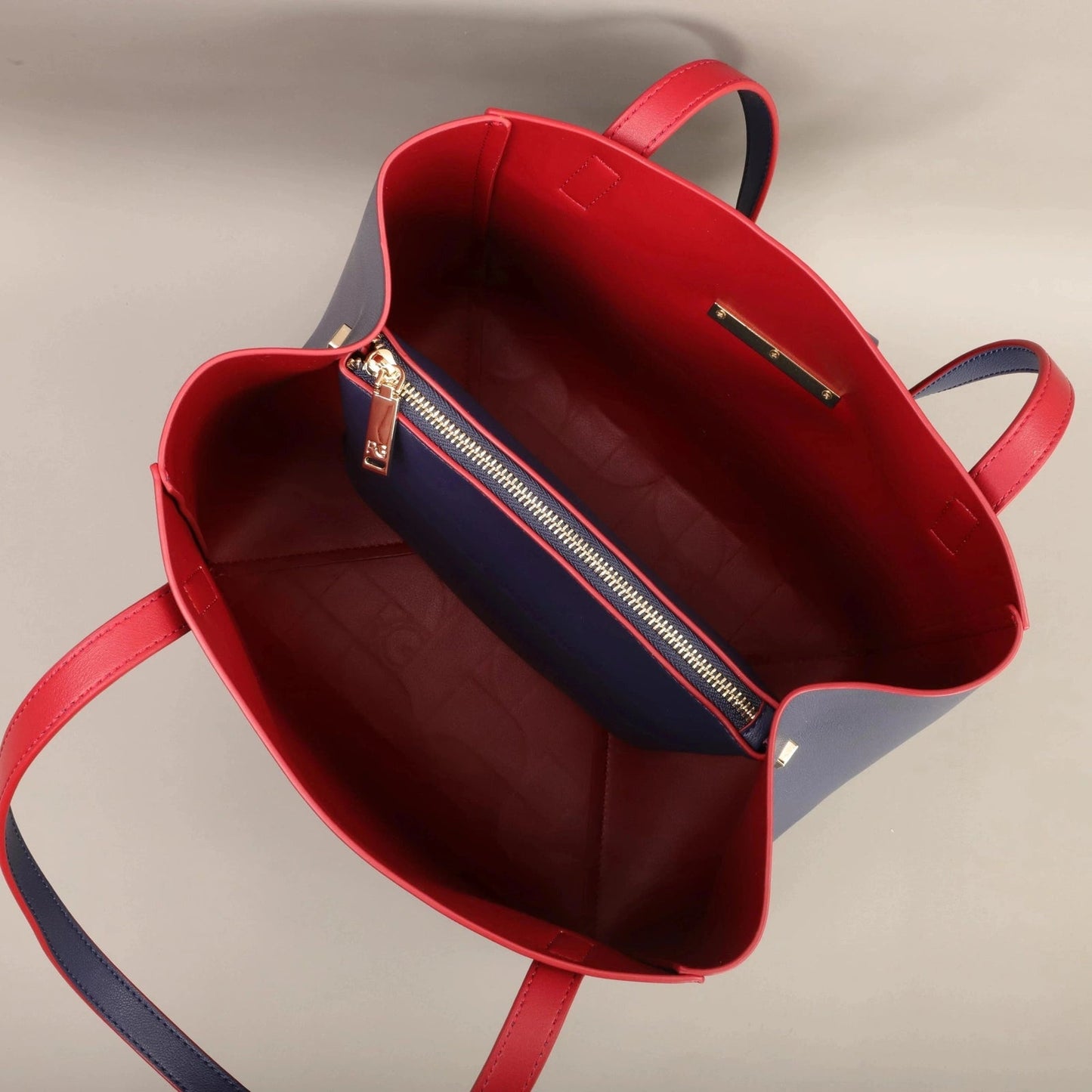 Sac Bandoulière en Cuir Femme "La Charmeuse" - Restaur Cuirs