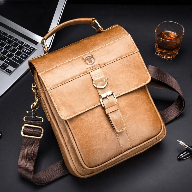 Sac en Bandoulière en Cuir pour Homme "Le Gentleman" - Restaur Cuirs