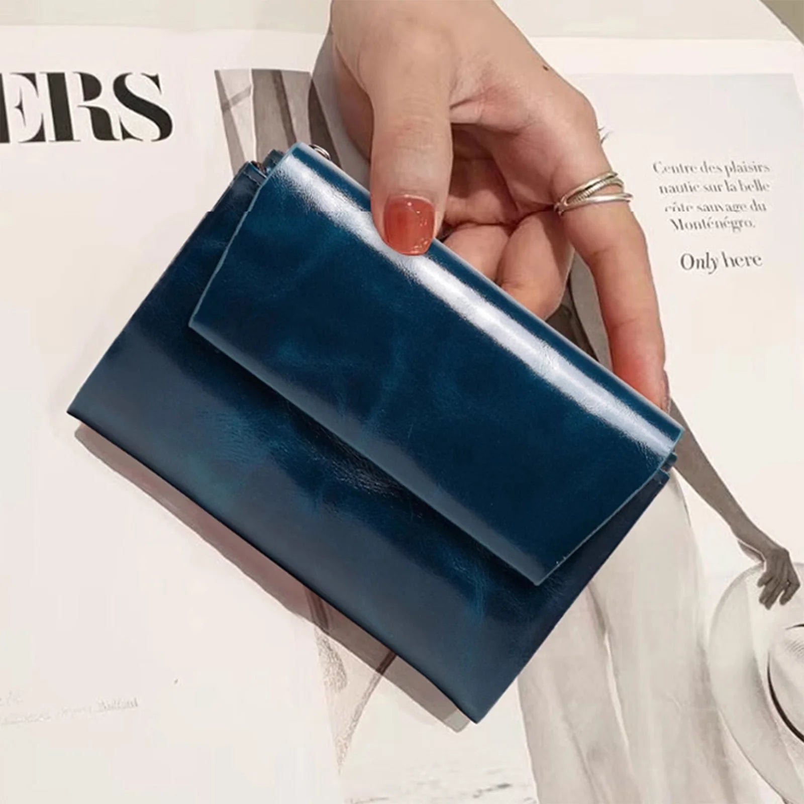 Porte monnaie en cuir pour femme élégant "L'Orchidée" - Restaur Cuirs