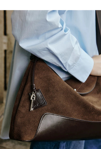 Sac Bandoulière en Cuir Femme Hobo - Chic et Fonctionnel avec "La Pétillante" - Restaur Cuirs