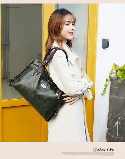 Sac Bandoulière en Cuir Femme Hobo "La Radieuse" - Restaur Cuirs